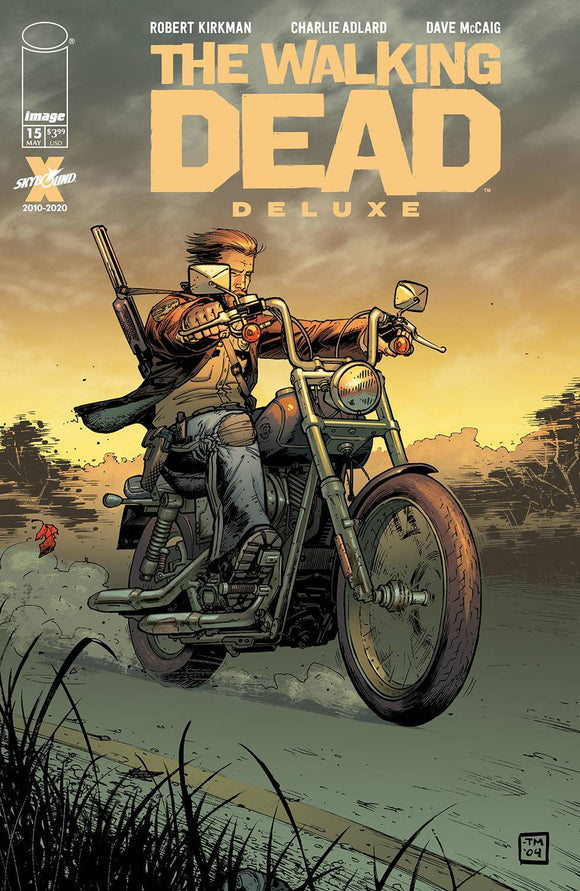 WALKING DEAD DLX #15 CVR B MOORE & MCCAIG (MR)