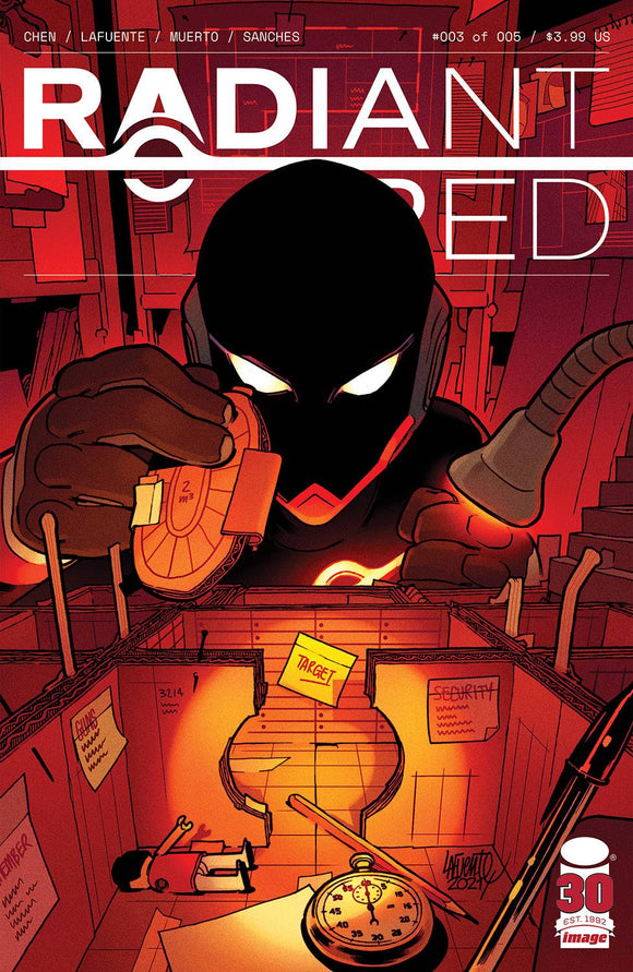 RADIANT RED #3 (OF 5) CVR A LAFUENTE & MUERTO